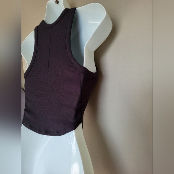 Lululemon Women Black  Tank Top, Size 2 - Picture 4 of 6